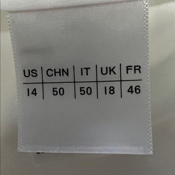 Classic White Lafayette 148 New York Women’s Button Down Shirt Size 14 - Picture 11 of 16